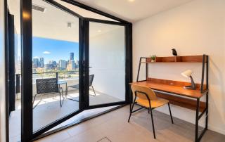 Breathtaking City & River Views with Pool, Gym, Park - 8
