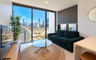 Breathtaking City & River Views with Pool, Gym, Park - 0