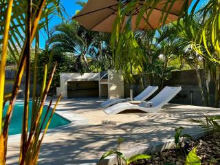 Luxurious Villa with Private Pool in Petit Raffray, Mauritius - 3