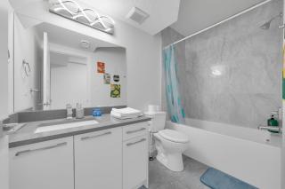 Spacious Private 1BHK, Close to Walmart, Airport - 7