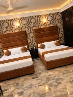 Hotel Royal Grand - 2