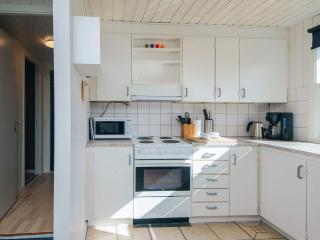 6 person holiday home in Hvide Sande - 3