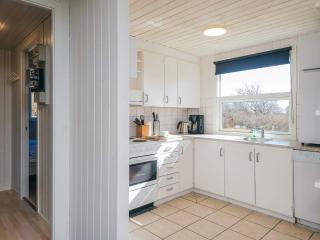 6 person holiday home in Hvide Sande - 2