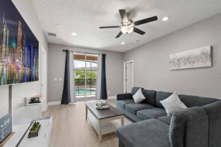 Lovely Villa Home Pool + Disney Adventure - 3