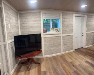 Martinsville Sunset Cove - 7