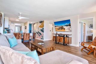 2 Bed 2 Bath Modern & Elegant Oceanfront Vistas - 8