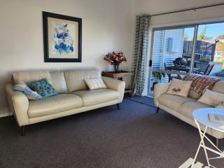 Masterton Lifestyle - 2 bedroom private suite - 9