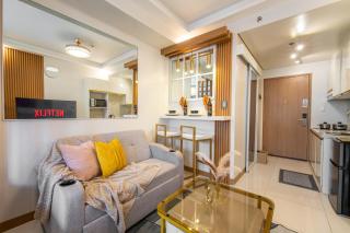 Modern Makati Condo with Balcony & Cityscape Views - 1