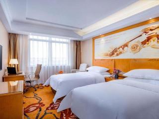 Vienna Hotel Shanghai Hongqiao National Exhibition Cente Sijing Metro Station - 4