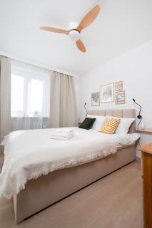 Retkinia Urban Charm Apartment by BookingHost - 3