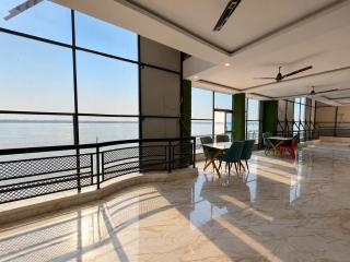 sappire the ganga view hotel - 3