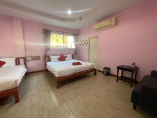 Chai Patchara Resort - 9
