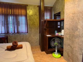 Baan Hugnam Homestay - แม่ออน - 6