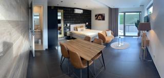 Q Guesthouse - 0