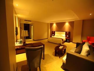 Xinxiang Zhongzhou Yihe Hotel - 1