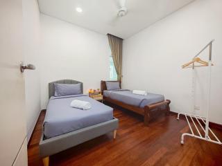 Calm & Airy 2BR - Legoland 3-min Drive - 5