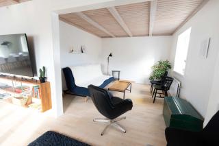 Spacious Group Villa in the Heart of Torshavn - 16 guests - 7