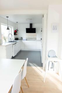 Spacious Group Villa in the Heart of Torshavn - 16 guests - 6