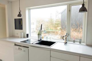 Spacious Group Villa in the Heart of Torshavn - 16 guests - 4
