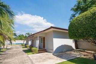 AKARD Private Villas Sattahip - 9