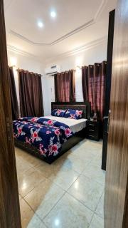 Goshen luxury Apartment and suites - 7