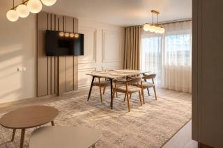 Golden Nest Apartments - 8