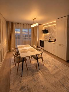 Golden Nest Apartments - 3