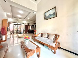 Cozy Male Only Private Room near UBAYA University South Surabaya by Le Ciel Stay - 6