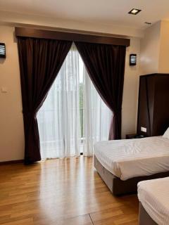 Hotel Grand Baron - 1