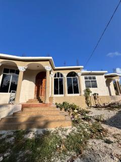 Triple A house - 2