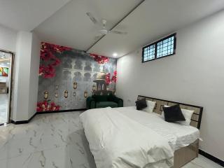 Hotel Poonam Chittorgarh - 0