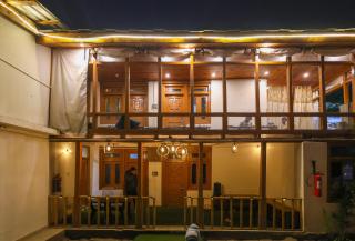 Moksha Woodhouse - 6