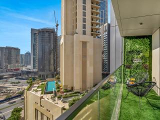 Kensington 1BR Dubai Mall connected - 2
