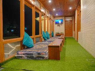 Moksha Woodhouse - 1