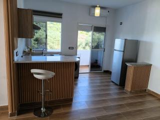Beautiful new one-bedroom studio - 9