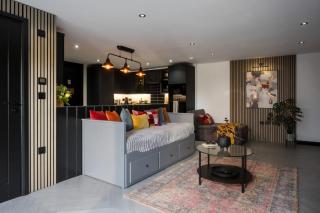 Luxury Hideaway Torquay Pet friendly - 8