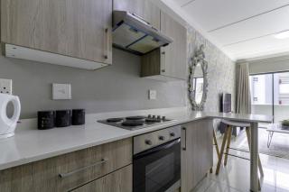 #AlimamaSpaces The Heights Stylish 1 Bedroom Apartment - Midrand - 7