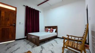 Saruketha Hotel & Guest - 0