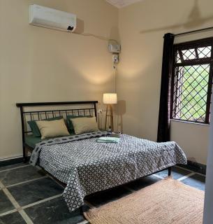 Coconut Grove Villa 4BHK Fully AC 15min to Beach - 7