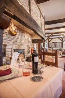 Logis Hotels - Auberge de l'Île - Hôtel 3 étoiles et Restaurant - 1