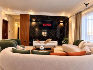 SKY LOUNGE by BC residence - 9