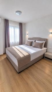 Central Comfort Rooms - 1
