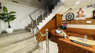 Hotel Royal Stay by Ektham Hotels - 5