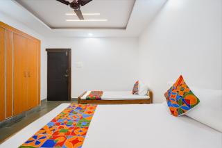 FabHotel Shri Kamal Garden - 0
