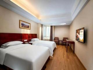Vienna Hotel Shenzhen Bijiashan Yinhu Metro Station - 3