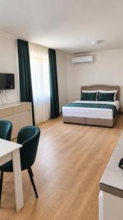 Central Comfort Rooms - 4
