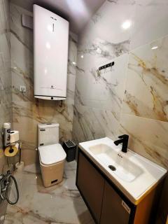 Dushanbe Stay - Downtown Twin Room - 1