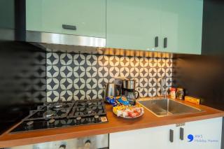 AWS Holiday Homes - Stylish 2BR Apt at Dubai Hills - Dubai - 5