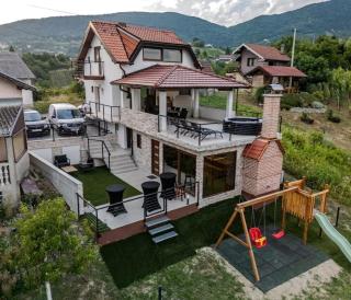 Chill & Stay House - 0