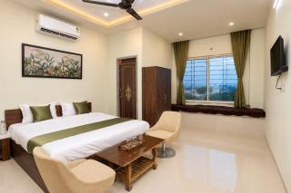 Hill view Homestay 4 Bedrooms And Living Area - 8